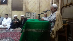 برگزاری مجلس مولودی خوانی امام رضا(ع) و حضرت معصومه (س) در منزل امام خمینی (ره) در نجف اشرف 3