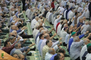 هدف حج، رفتن به سوی خدا است 8