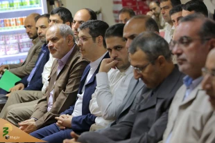 نماینده ولی فقیه در حج و زیارت: 

باید خادم زائر بود نه مستخدم  5