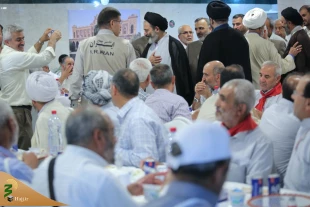 بازدید سرزده سرپرست حجاج ایرانی از محل اقامت زائران در مدینه منوره 11