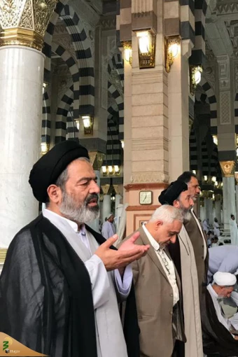 شرکت نماینده ولی فقیه در نمازجماعت مسجدالنبی مدینه منوره 13