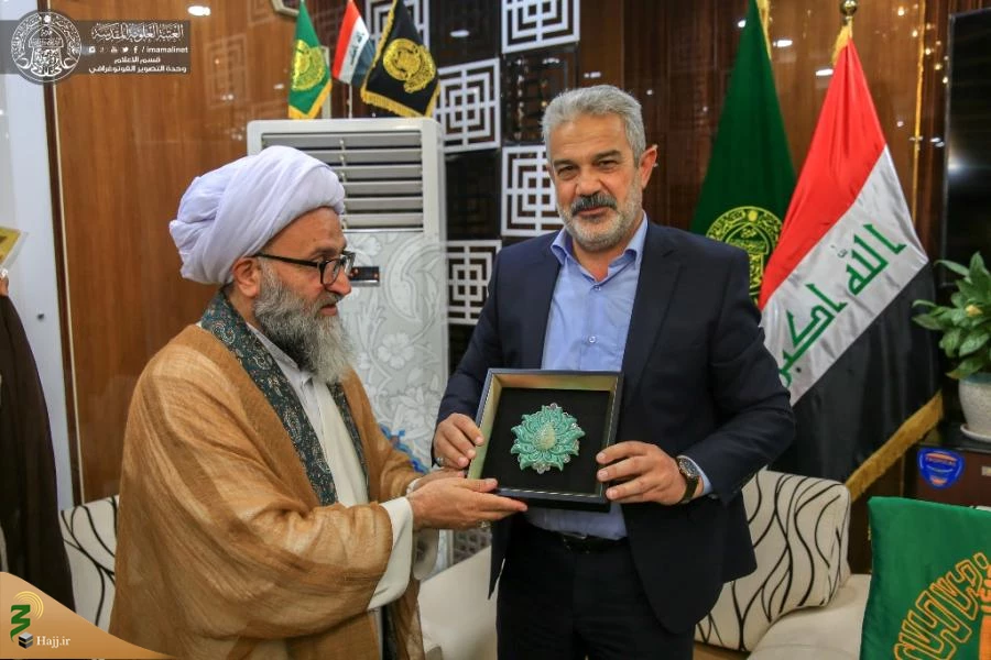 پرچم حرم امام رضا (ع) مهمان زائران حرم حضرت امیرالمومنین (ع) + تصاویر  3