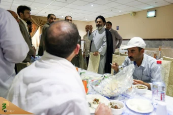 بازدید  سرپرست حجاج ایرانی از دو هتل محل اقامت زائران ایرانی در مدینه  13