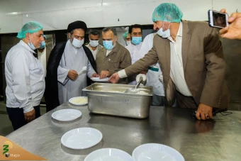 بازدید مسئولان حج از آشپزخانه های مرکزی مدینه منوره 2