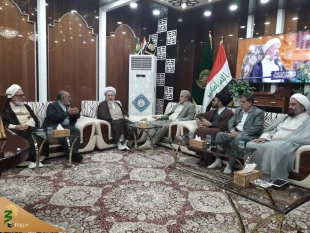 مسئول نمایندگی بعثه مقام معظم رهبری در نجف اشرف با تولیت آستان قدس علوی در فضایی صمیمی دیدار و گفتگو کرد. 3