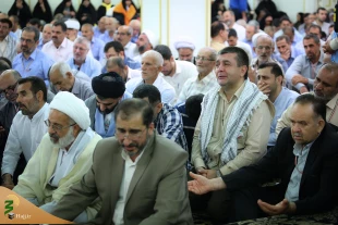 زائران ایرانی درجوارحرم نبوی دومین دعای کمیل را زمزمه کردند 6