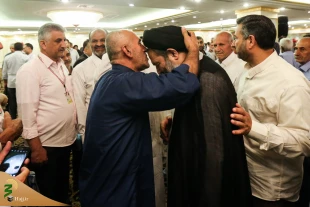 دعای ندبه زائران ایرانی درشهر پیامبر 9