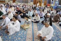 طنین زیارت عاشورا در حرم سیدالشهدا/ تصاویر 3