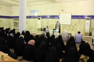 حجت الاسلام والمسمین نجفی روحانی:

دانشجویان زائر الگوی اخلاقی و معرفتی دانشگاهیان باشند 2
