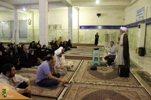 حجت الاسلام والمسمین نجفی روحانی:

دانشجویان زائر الگوی اخلاقی و معرفتی دانشگاهیان باشند 2