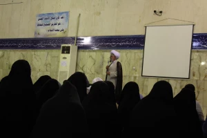 دانشجویان زائر الگوی اخلاقی و معرفتی دانشگاهیان باشند