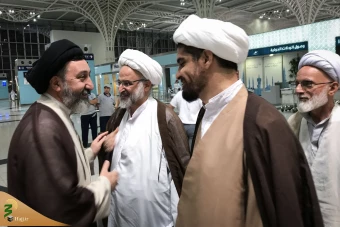 ورود نمایندگان بیوت آیات عظام و مراجع تقلید به مدینه منوره  9