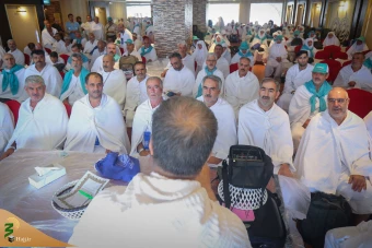 عزیمت حجاج به مکه  12