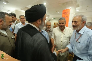 دیدار نماینده ولی فقیه با زائران تهرانی، کرمانی و خراسانی؛

زائرانی یک رنگ؛ با گویش های متفاوت 4