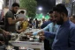 شبی که عقل از وصف آن عاجز است 9