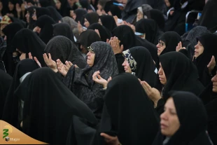 سومین دعای کمیل زائران ایرانی درمدینه برگزارشد 10