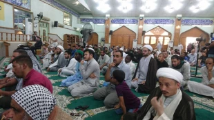 امام جمعه نجف اشرف با اشاره به پیام امام خمینی(ره) به زایران سرزمین وحی گفت:

امیدواریم حج مایه اتحاد و همبستگی مسلمانان شود 6