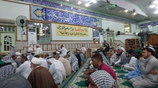 امام جمعه نجف اشرف با اشاره به پیام امام خمینی(ره) به زایران سرزمین وحی گفت:

امیدواریم حج مایه اتحاد و همبستگی مسلمانان شود 7