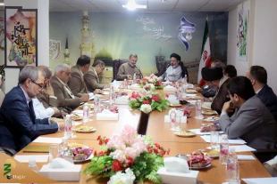 نشست شورای برنامه ریزی بعثه مقام رهبری و سازمان حج و زیارت در مدینه منوره 8