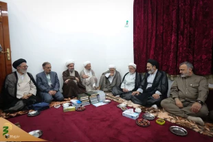 دیدار سرپرست حجاج ایرانی با نمایندگان بعثه های مراجع عظام درمدینه منوره 19