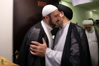 دیدار سرپرست حجاج ایرانی با نمایندگان بعثه های مراجع عظام درمدینه منوره 2