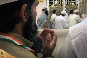 راز و نیاز در حرم نبوی 10