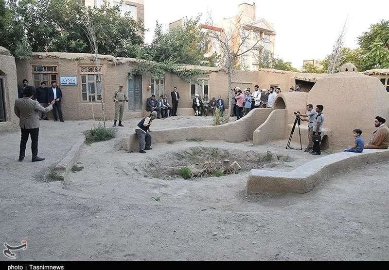 تولیت آستان قدس رضوی از موزه زنده زیارت بازدید کرد 2
