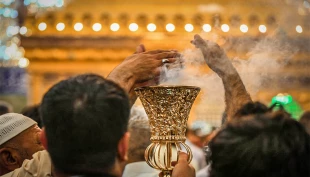 معطرسازی فضای حرم مطهر قمر بنی هاشم / تصاویر 6