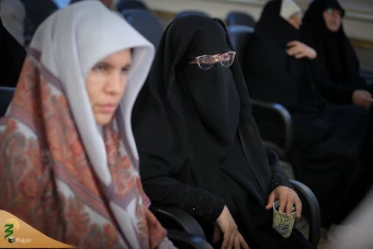همایش حج و منزلت زن و سبک زندگی اسلامی 16