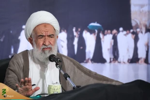 زائران ایرانی درشهادت نهمین امام در مکه به سوگ نشستند 5