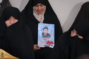 زائران ایرانی درشهادت نهمین امام در مکه به سوگ نشستند 10