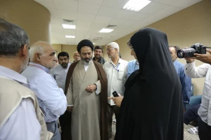 مسئول بعثه مقام معظم رهبری حجاج ایرانی را به شرکت بیشتر در نمازهای جماعت مساجد محلات مکه فراخواند