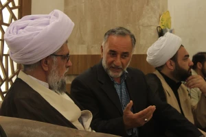 حجت‌الاسلام‌ نجفی‌روحانی از اقامتگاه دانشجویی در عتبات بازدید کرد