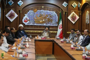 سرپرست حجاج ایرانی خطاب به اعضای کاروان نور:

با قرآن زندگی کنید 9