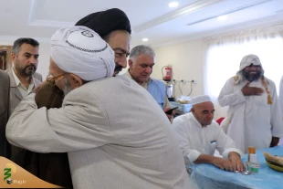 استقبال گرم زائران اهل سنت از سرپرست زائران ایرانی 8