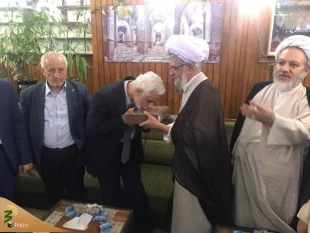 استقبال تولیت عتبه کاظمیه از برنامه های فرهنگی زائران ایرانی 3