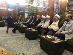 استقبال تولیت عتبه کاظمیه از برنامه های فرهنگی زائران ایرانی 7
