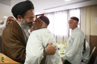بازدید سرپرست حجاج یرانی از کاروانهای اهل سنت در مکه 4