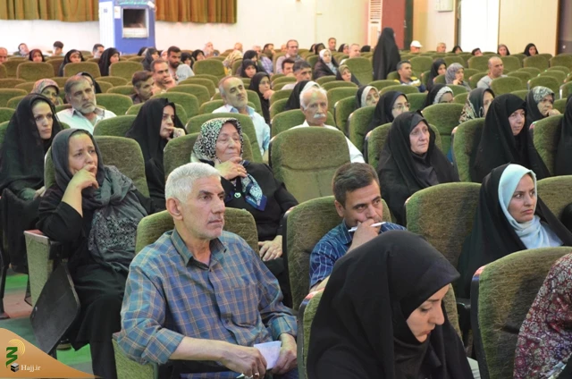 همایش متمرکز زائرین اعزامی به عتبات عالیات شهر اصفهان 4