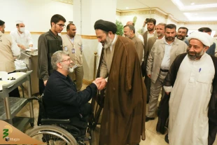 دیدار صمیمی نماینده ولی فقیه در امور حج وزیارت با جانبازان در مکه 11