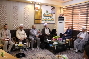 دعای عرفه با حضور پرشور زائران در کربلا زمزمه میشود 3