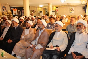 خبرنگاران طلایه داران جبهه آگاهی و بصیرت هستند 4