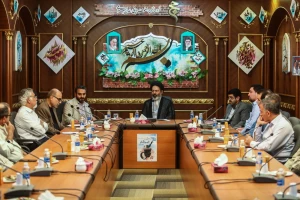 سرپرست حجاج ایرانی: 

در مسجدالحرام برای خبرنگاران شهید نماز می خوانیم