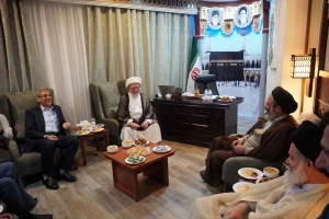 دیدار رئیس هیئت اعزامی مجلس اعلای عراق به حرمین شریفین با سرپرست حجاج ایرانی