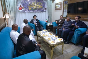 دیداردو تن ازعلمای شیعی فعال در تانزانیا و بروندی با سرپرست حجاج ایرانی