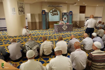مراسم دعای کمیل در هتل هالیدی ان مکه 7