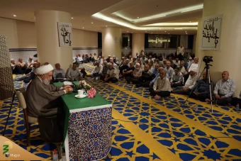 مراسم دعای کمیل در هتل هالیدی ان مکه 11