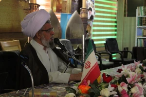غرب گرایان درک درستی از فرهنگ عزتمدارانه امام حسین (ع) ندارند