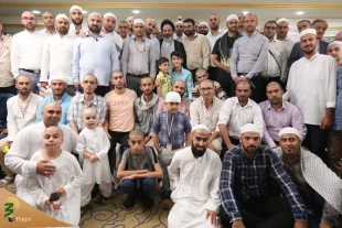 لقاء الحجاج الشباب و الناشئة الايرانيين برئيس بعثة الحج الايرانية