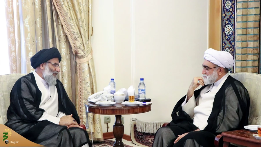 تولیت آستان قدس رضوی با شماری از مراجع تقلید و علما در مشهد دیدار کرد 3